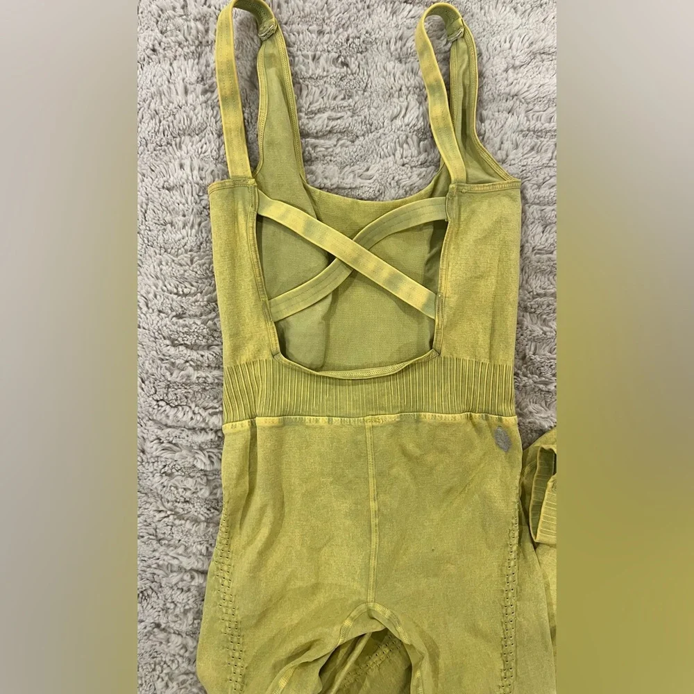 FP Movement Green Onesie xs/s - Picture 6 of 7